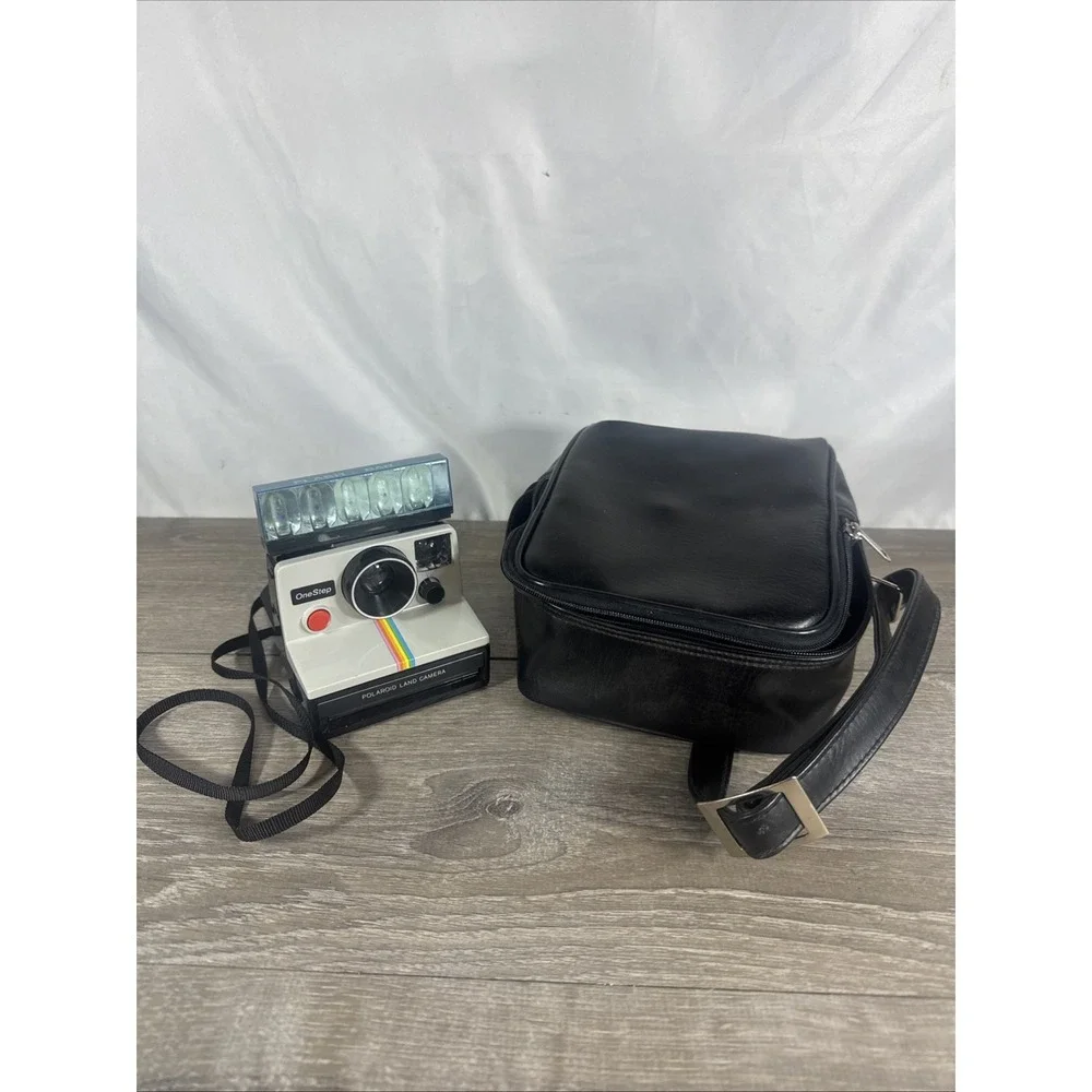 Vintage Original Polaroid SX-70 OneStep White Rainbow Stripe Land Camera & Case